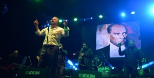 Cumhuriyetin Sesi Oldu..