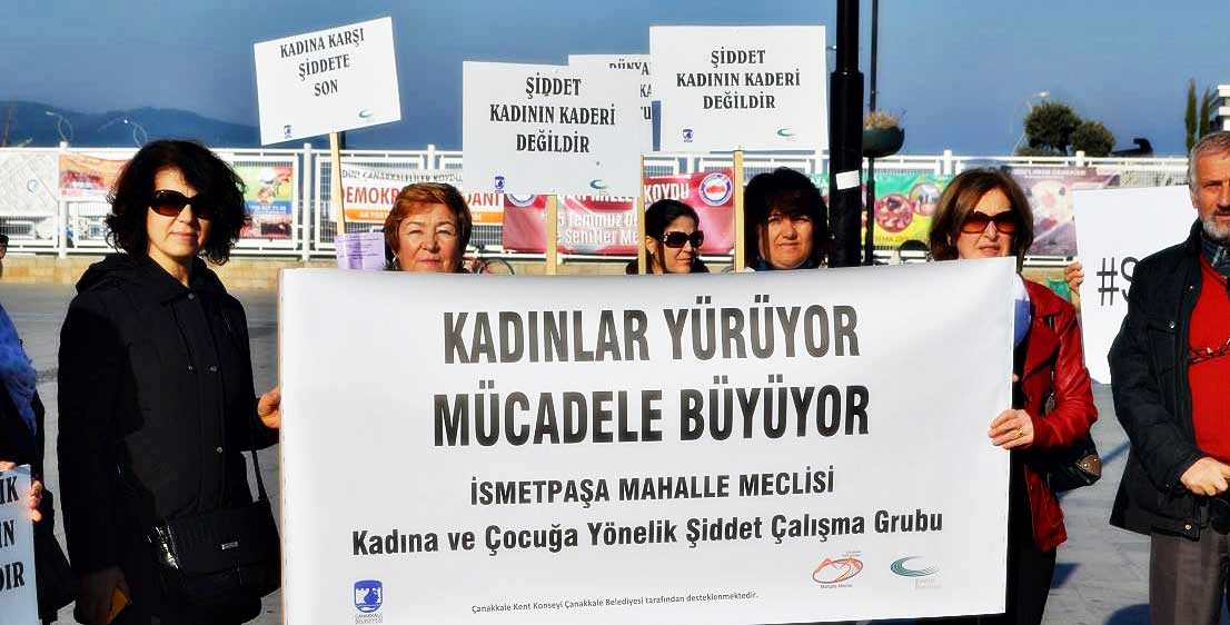 Kadınlar Şiddete Karşı Kenetlendi